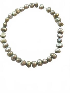 Vintage Grey / Green Pearlesque Beads Stretch Bracelet Circa Late 1900's